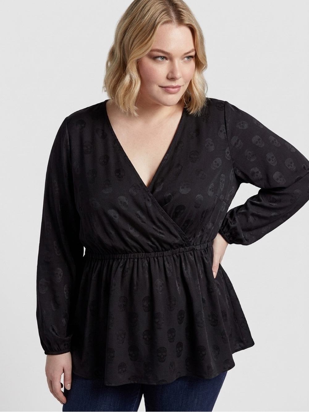 torrid Black Skull Jacquard Long-Sleeve V-Neck Peplum Top